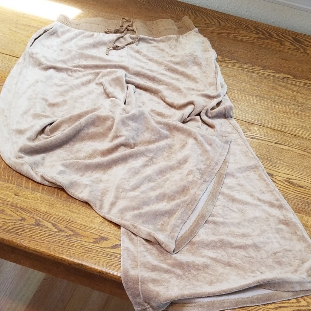 Free People velvety pants, golden